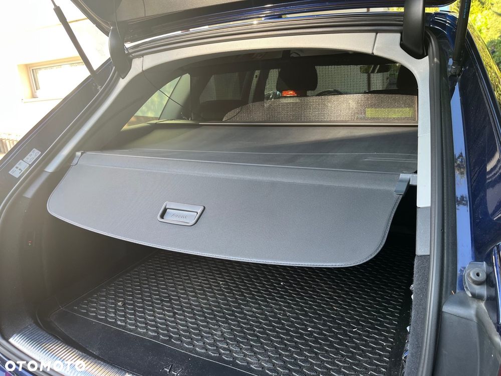 Audi A4 Avant 40 TDI quattro S tronic - 7
