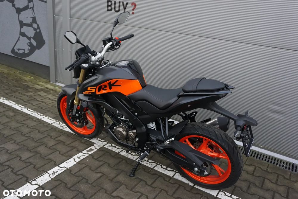 QJMOTOR SRK 125S - 17