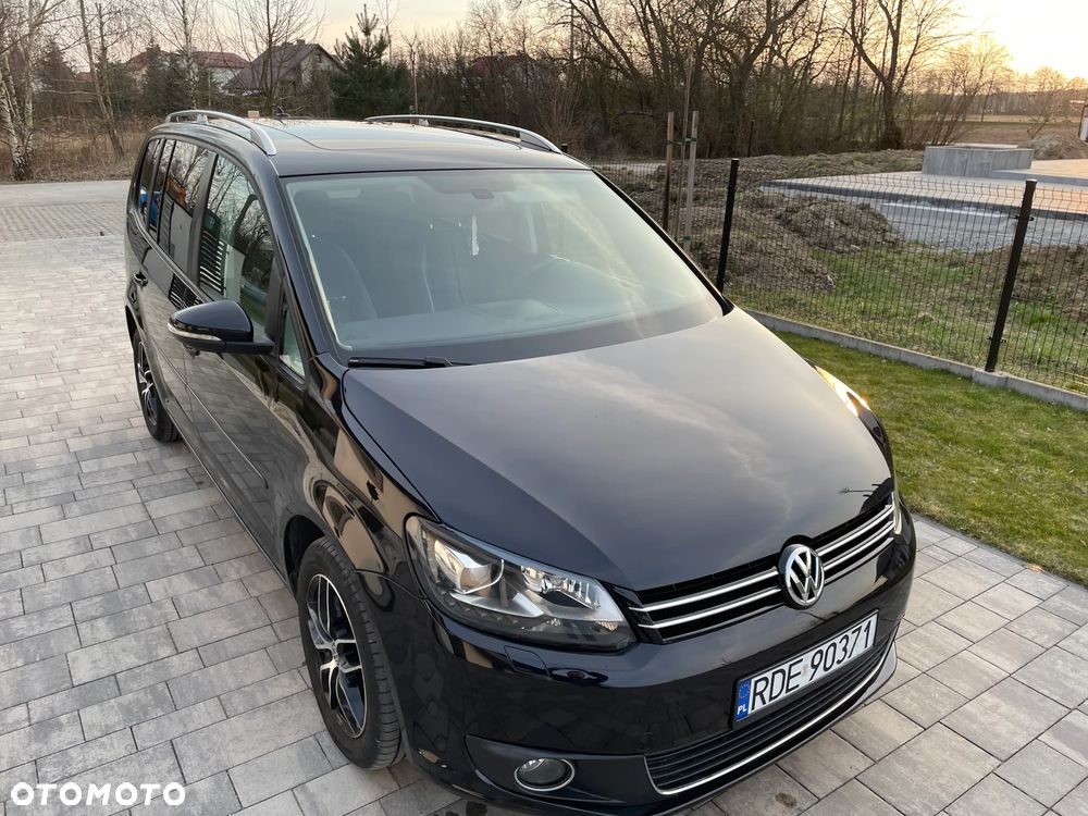 Volkswagen Touran 2.0 TDI DPF DSG MATCH - 12