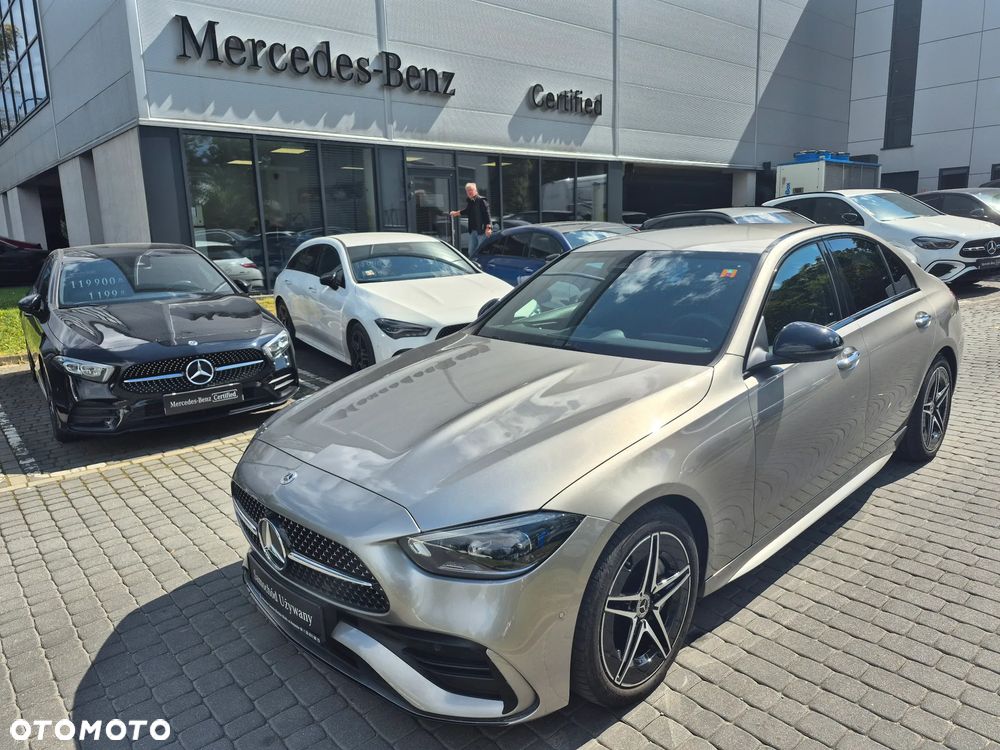 Mercedes-Benz Klasa C 200 4MATIC 9G-TRONIC - 9