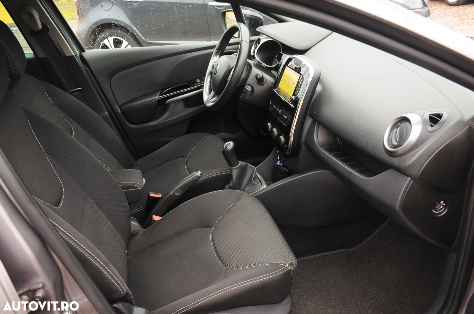 Renault Clio Energy dCi 90 Start & Stop Intens - 16