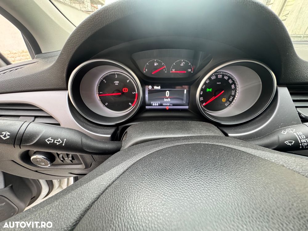 Opel Astra 1.6 CDTI ECOTEC Innovation - 11