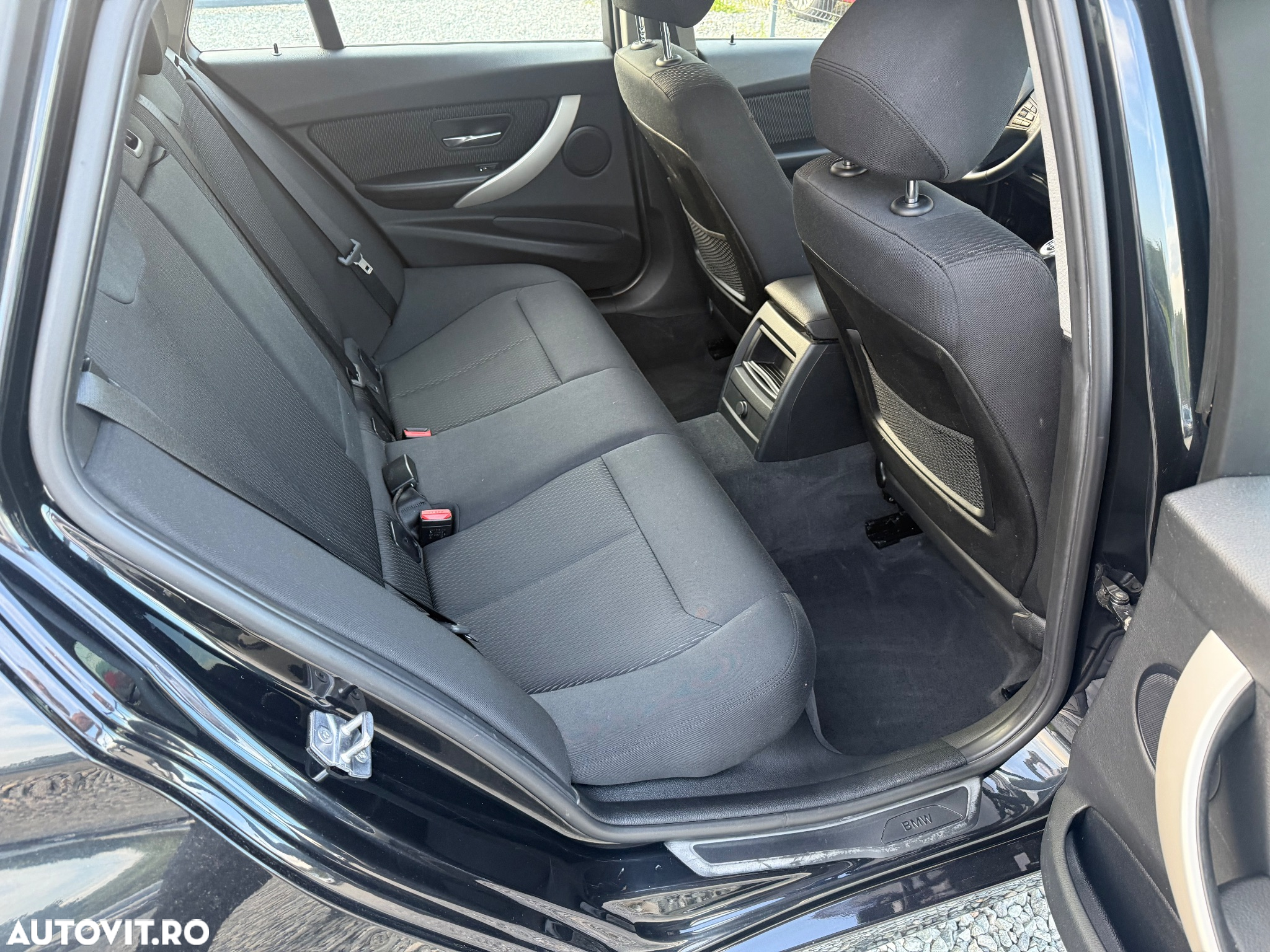 BMW Seria 3 318d GT Modern Line - 16