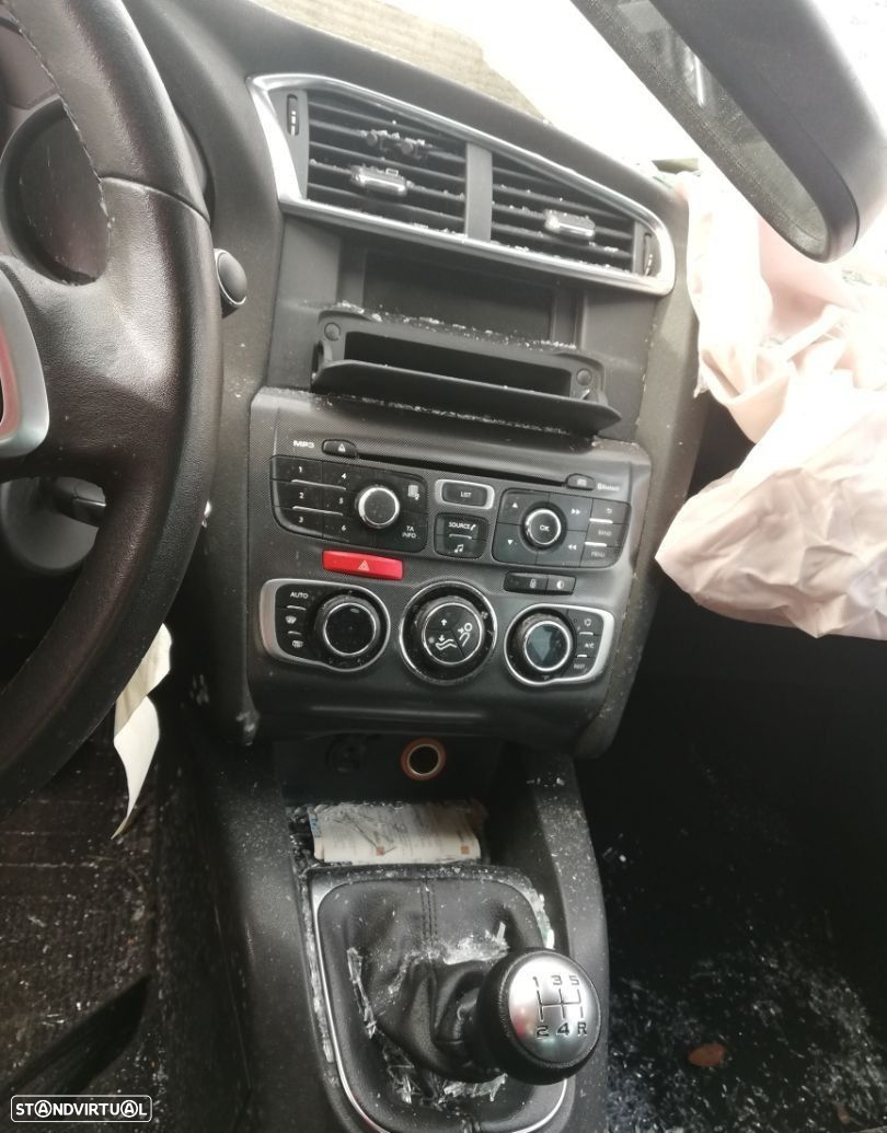 Peças Citroën C4 II 2009 a 2020 - 41