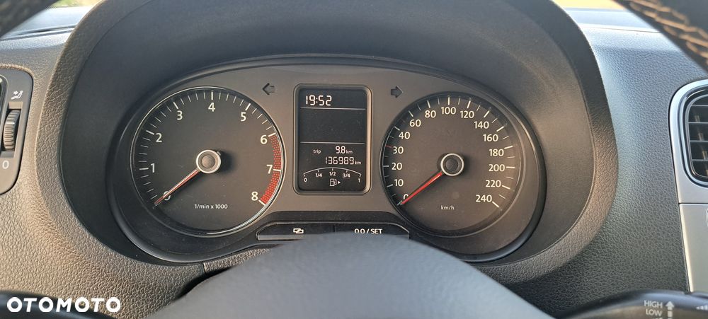 Volkswagen Polo - 16