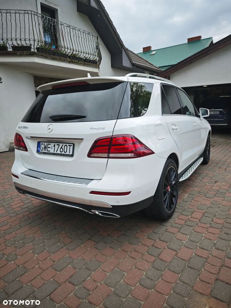 Mercedes-Benz GLE - 11