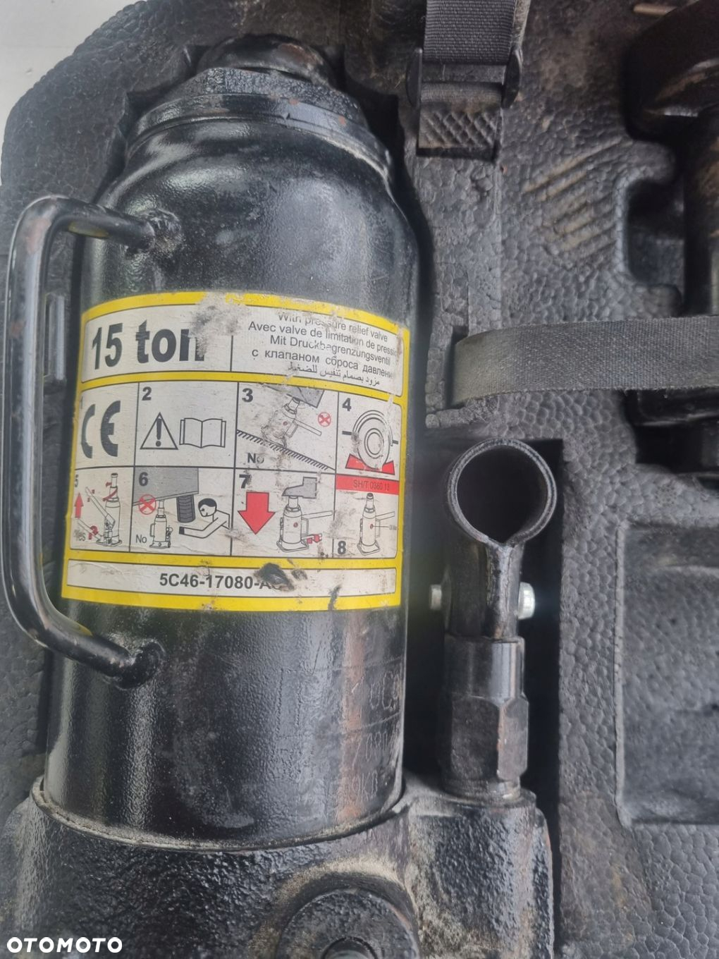 PODNOŚNIK HYDRAULICZNY 15T HAK HOLOWNICZY KLUCZ DO KÓŁ KOMPLET FORD F-MAX - 3