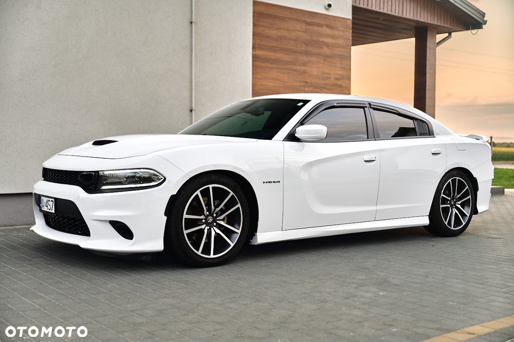 Dodge Charger 5.7 R/T - 9