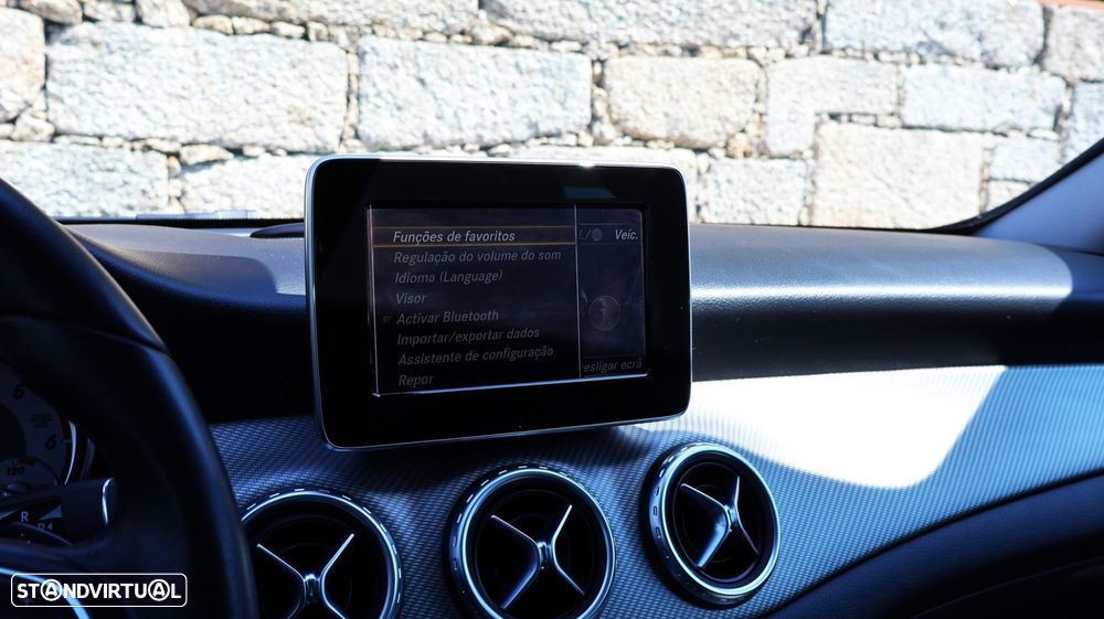 Mercedes-Benz GLA 220 d - 31