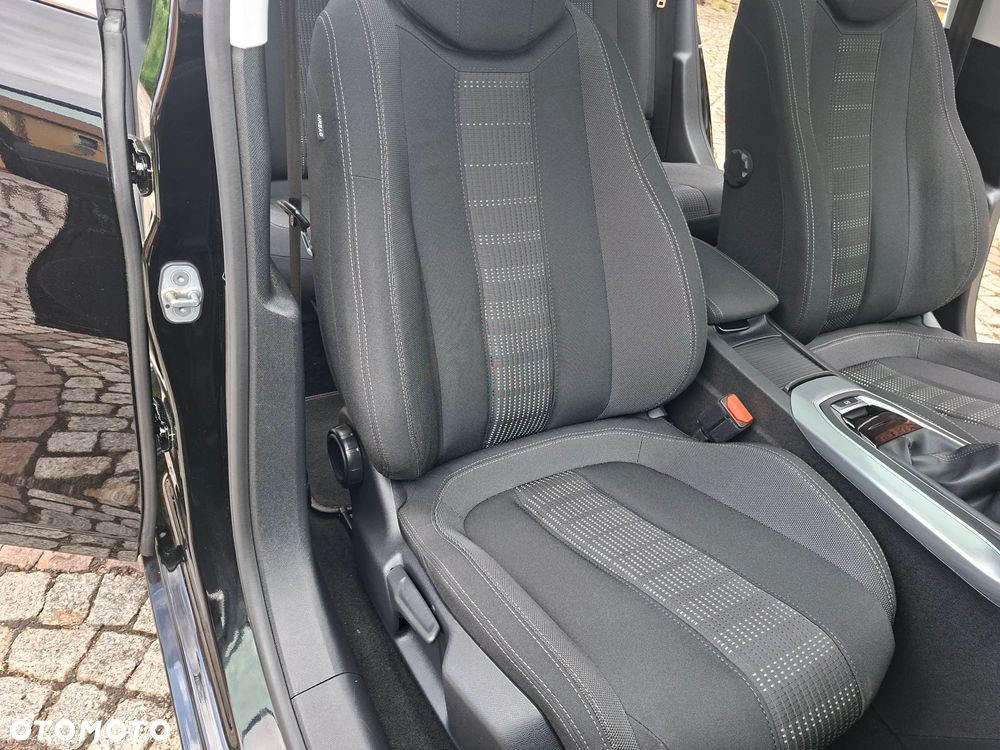 Peugeot 308 HDi FAP 150 Business Line Niveau 2 - 20