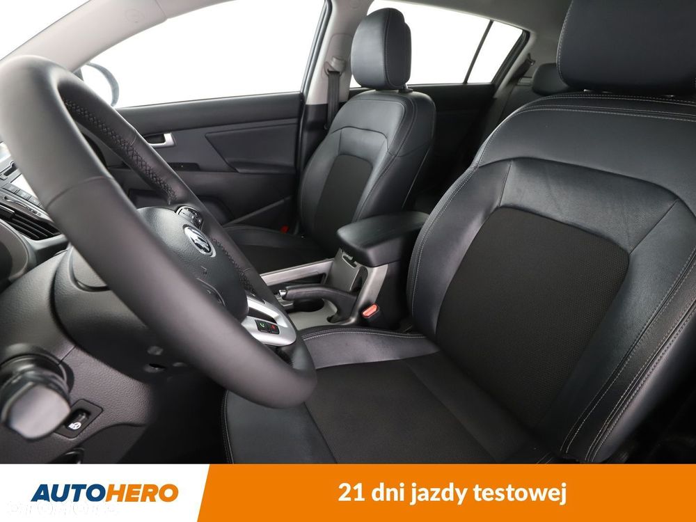 Kia Sportage - 10