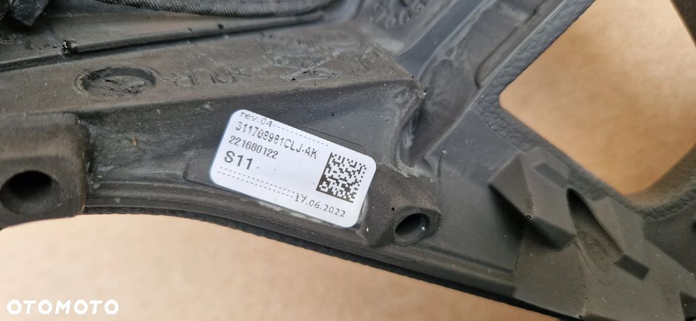 KIEROWNICA SKÓRZANA VW GOLF VIII ŁOPATKI NIEBIESKA NIĆ 311708981 CLJ - 9