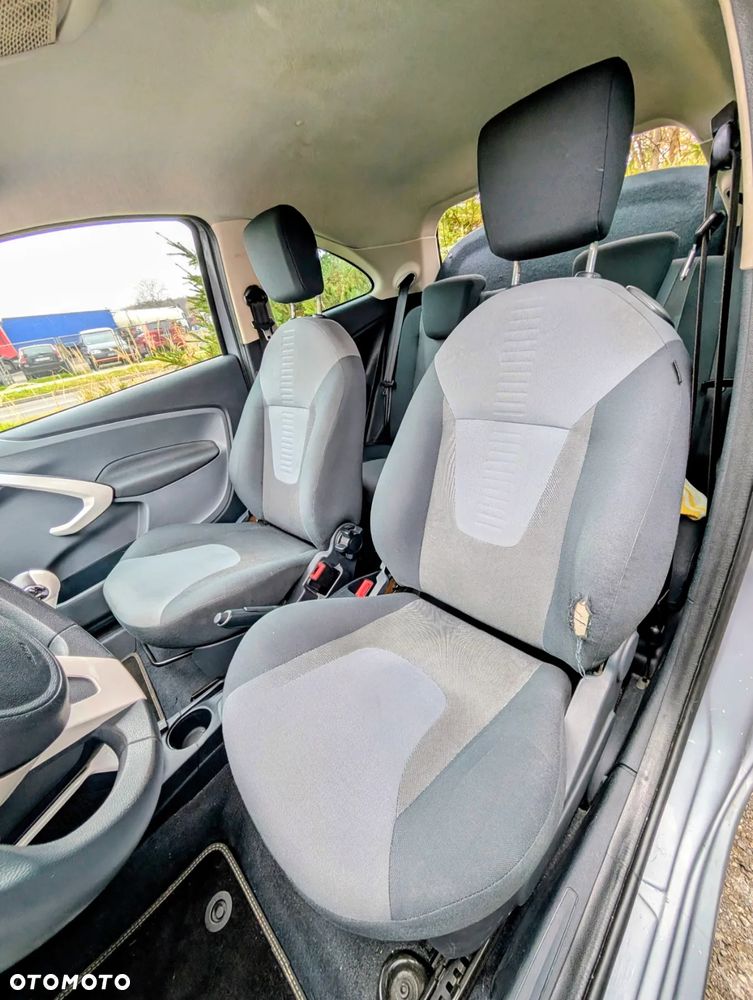 Ford KA 1.2 Trend - 12