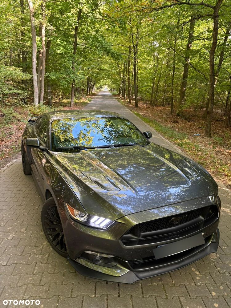 Ford Mustang 5.0 V8 GT - 14