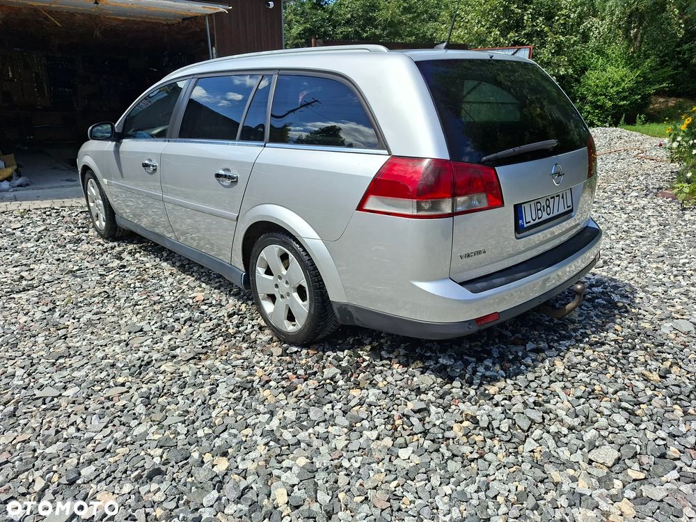 Opel Vectra 3.0 V6 CDTI Cosmo - 7
