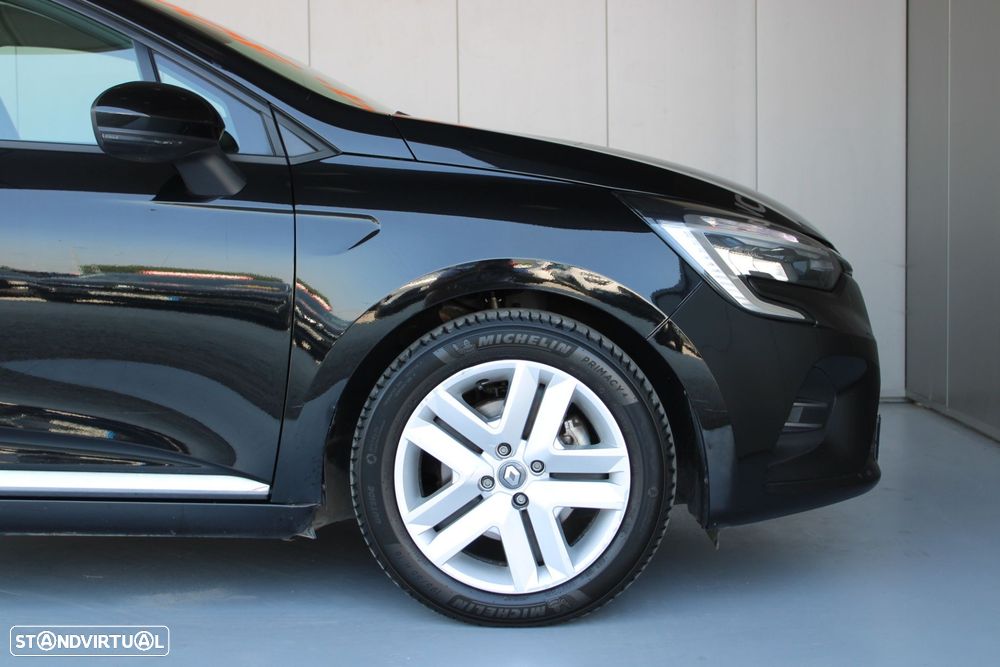 Renault Clio 1.6 E-Tech Edition One - 23