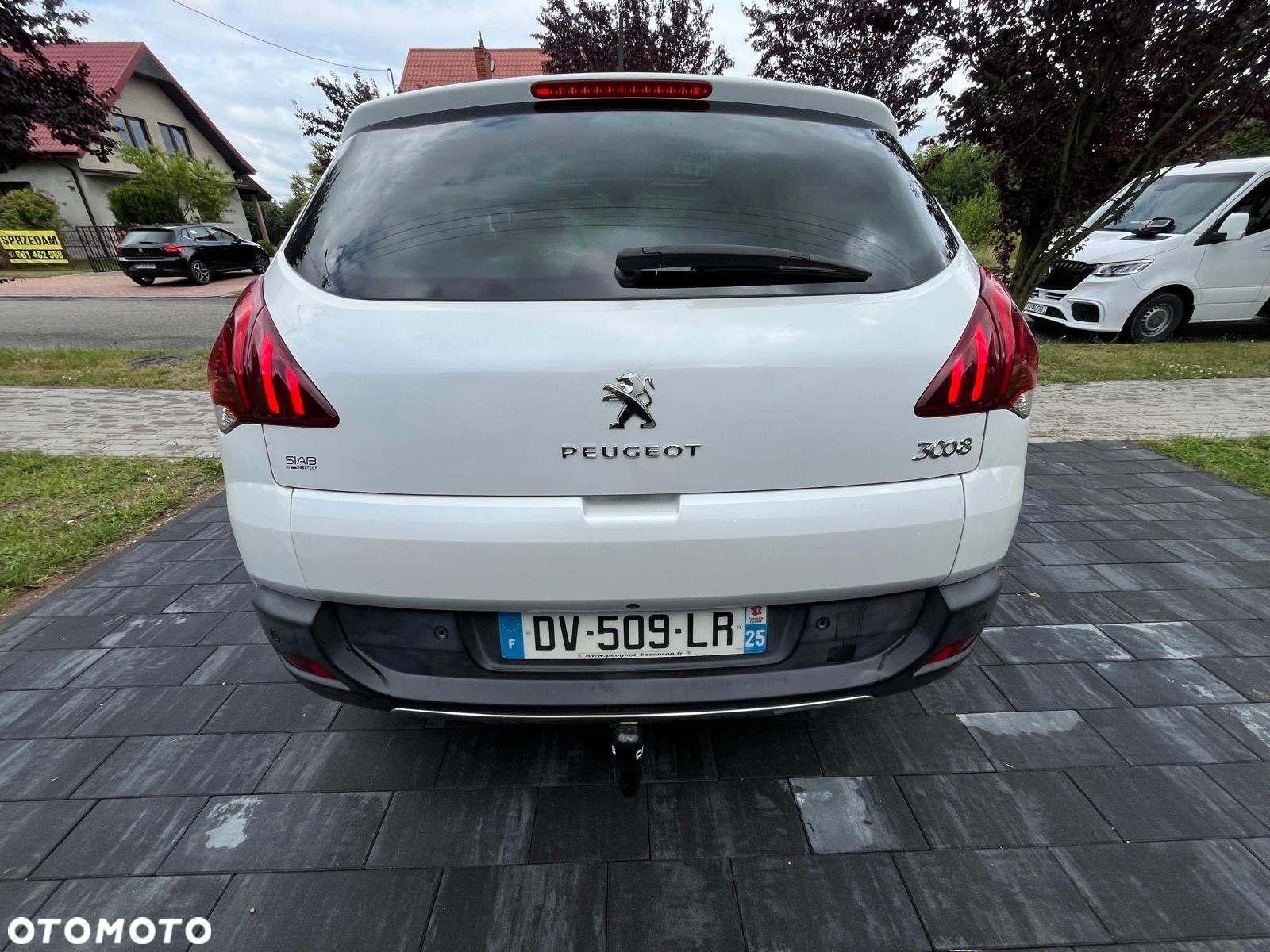 Peugeot 3008 1.6 THP Allure S&S EAT6 - 6