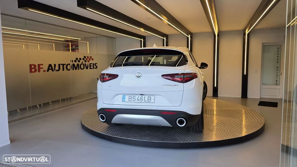 Alfa Romeo Stelvio 2.2 D Super AT8 - 18