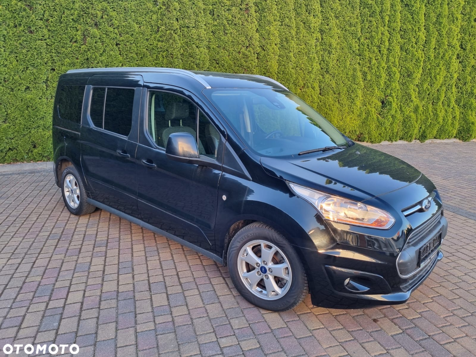 Ford Tourneo Connect Grand 1.6 TDCi Titanium - 6