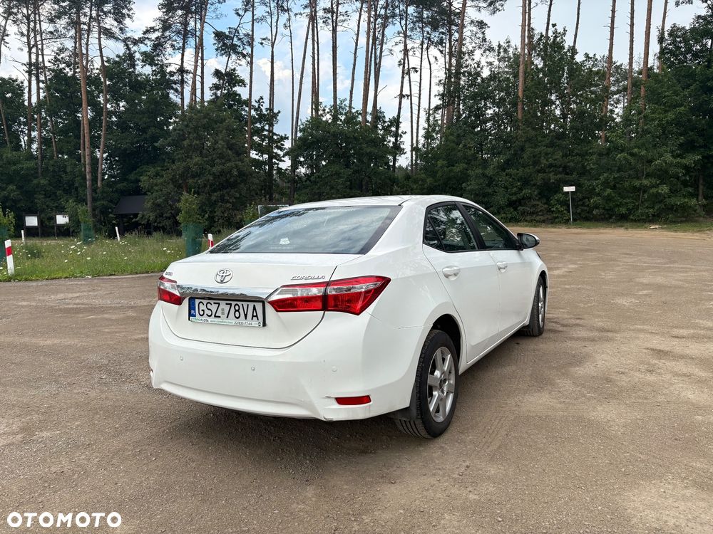 Toyota Corolla 1.4 D-4D Premium - 11
