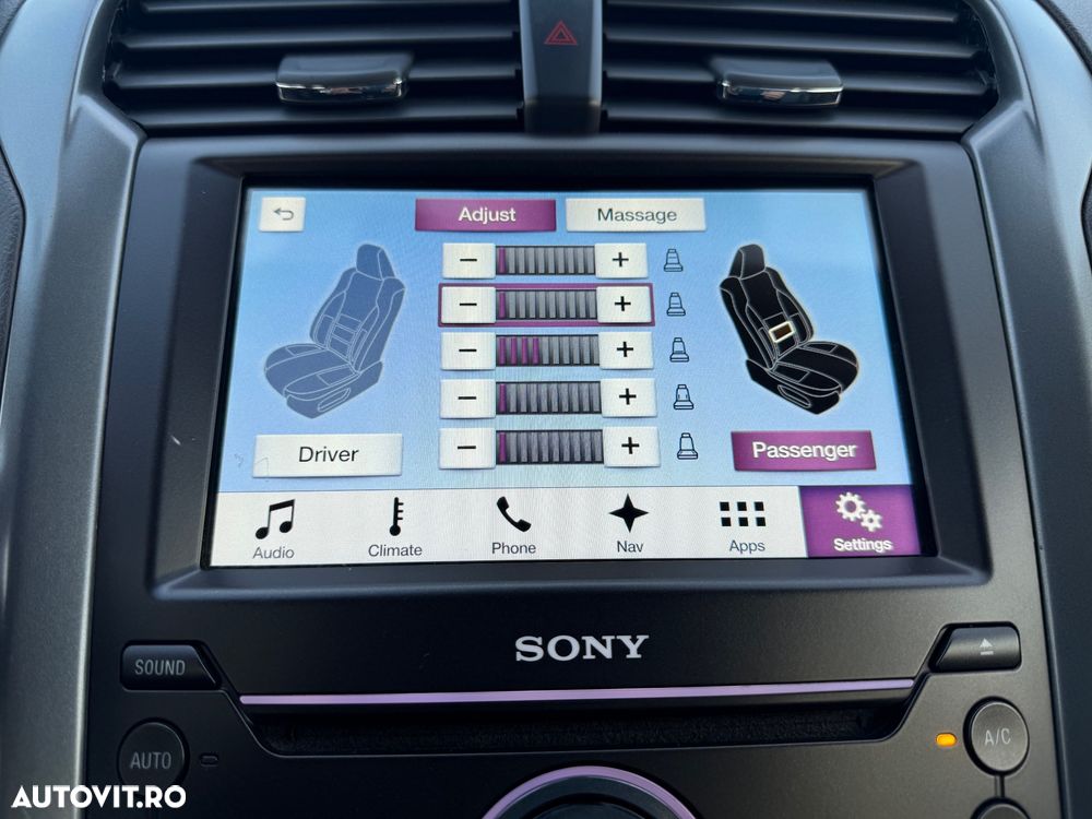 Ford Mondeo 2.0 TDCI Powershift AWD Titanium - 38