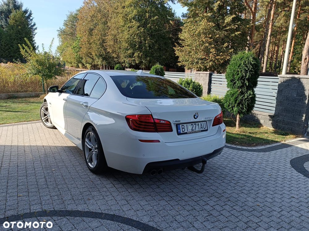 BMW Seria 5 520d M Sport - 12