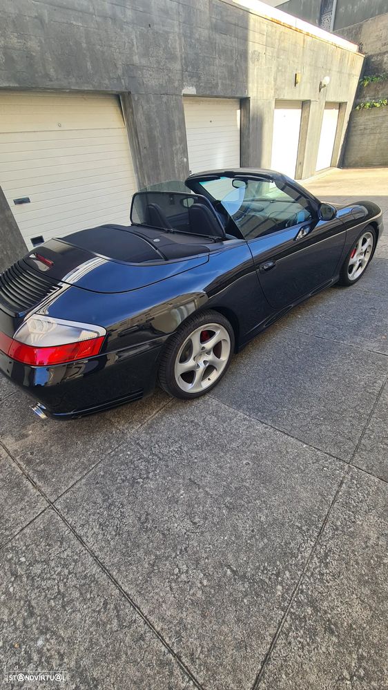 Porsche 911 (996) Carrera 4S Cabrio - 3