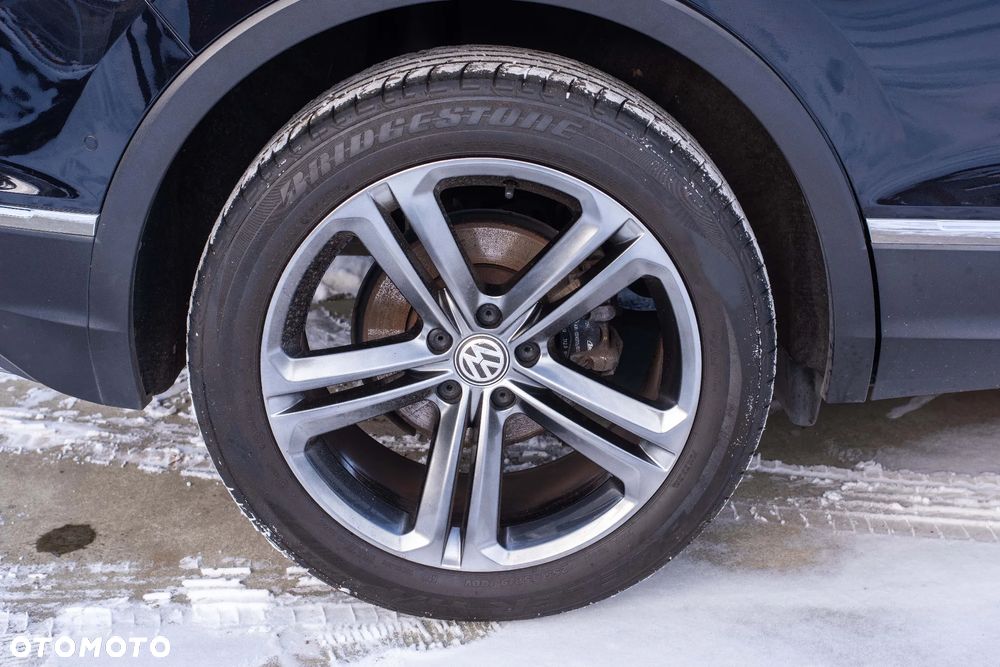 Volkswagen Tiguan - 9