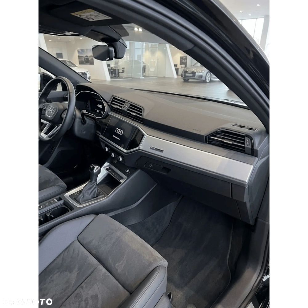 Audi Q3 35 TFSI mHEV S-Line S tronic - 5