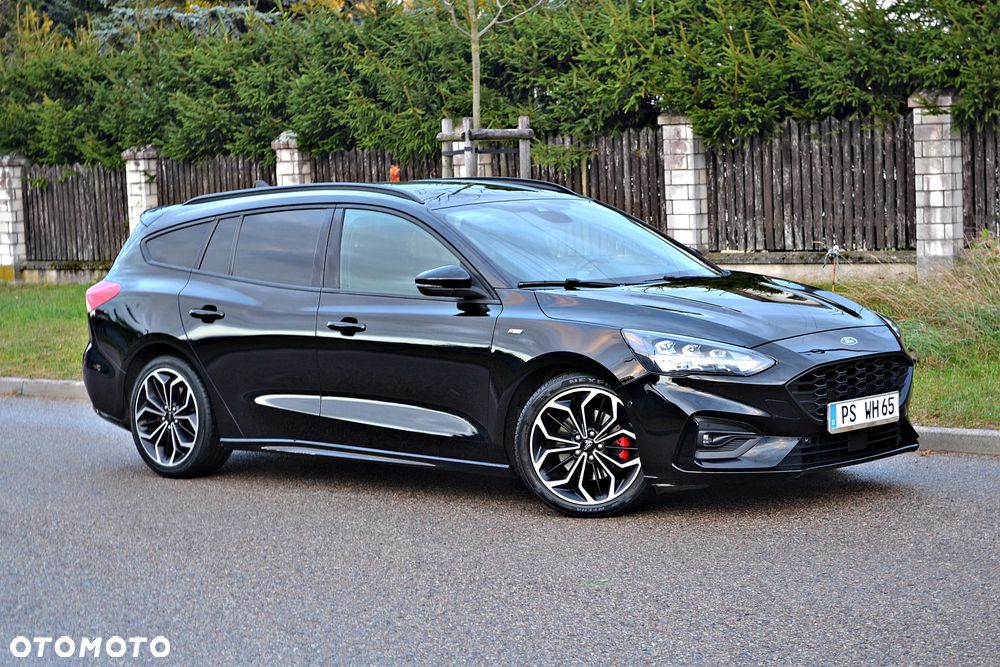 Ford Focus 2.0 EcoBlue STart-Stopp-System ST-LINE - 19