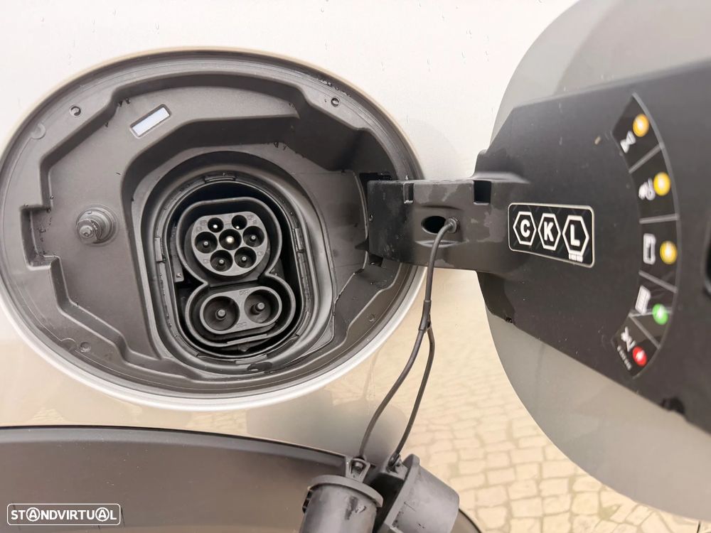 MINI 3 Portas Cooper SE - 36