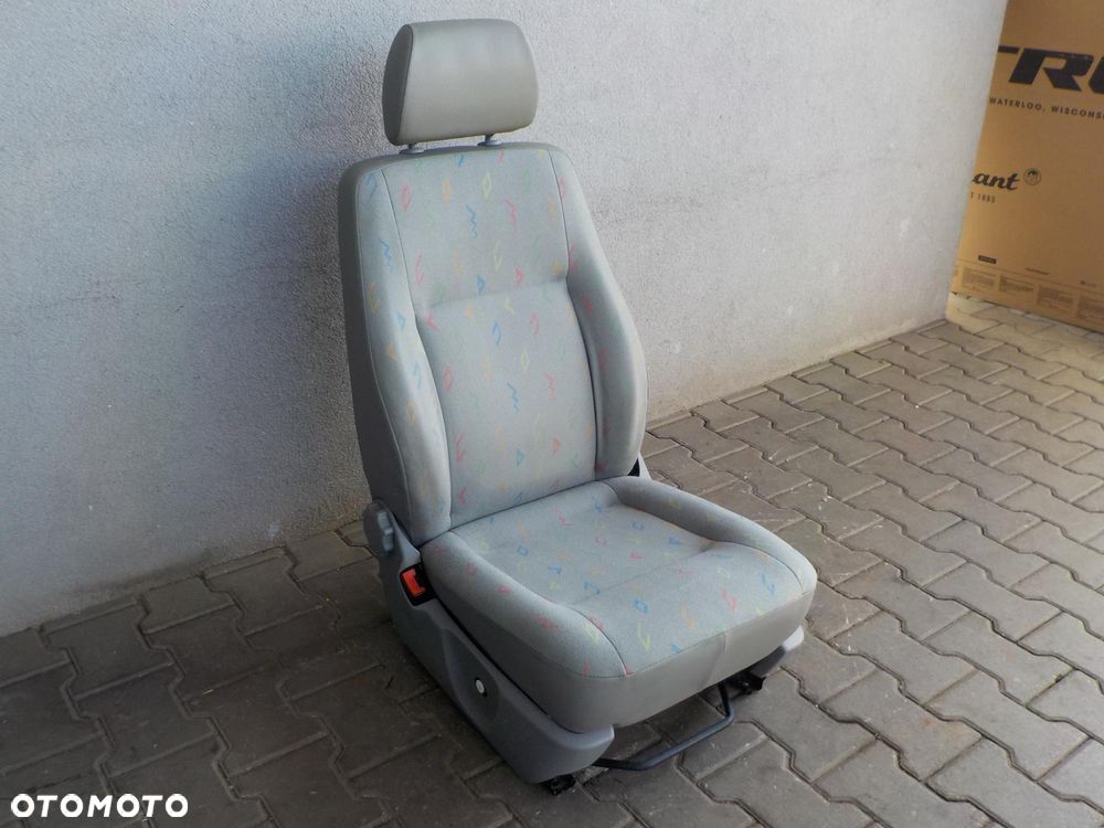 VW T5 FOTEL SIEDZENIE KIEROWCY INKA REGULACJA - 1