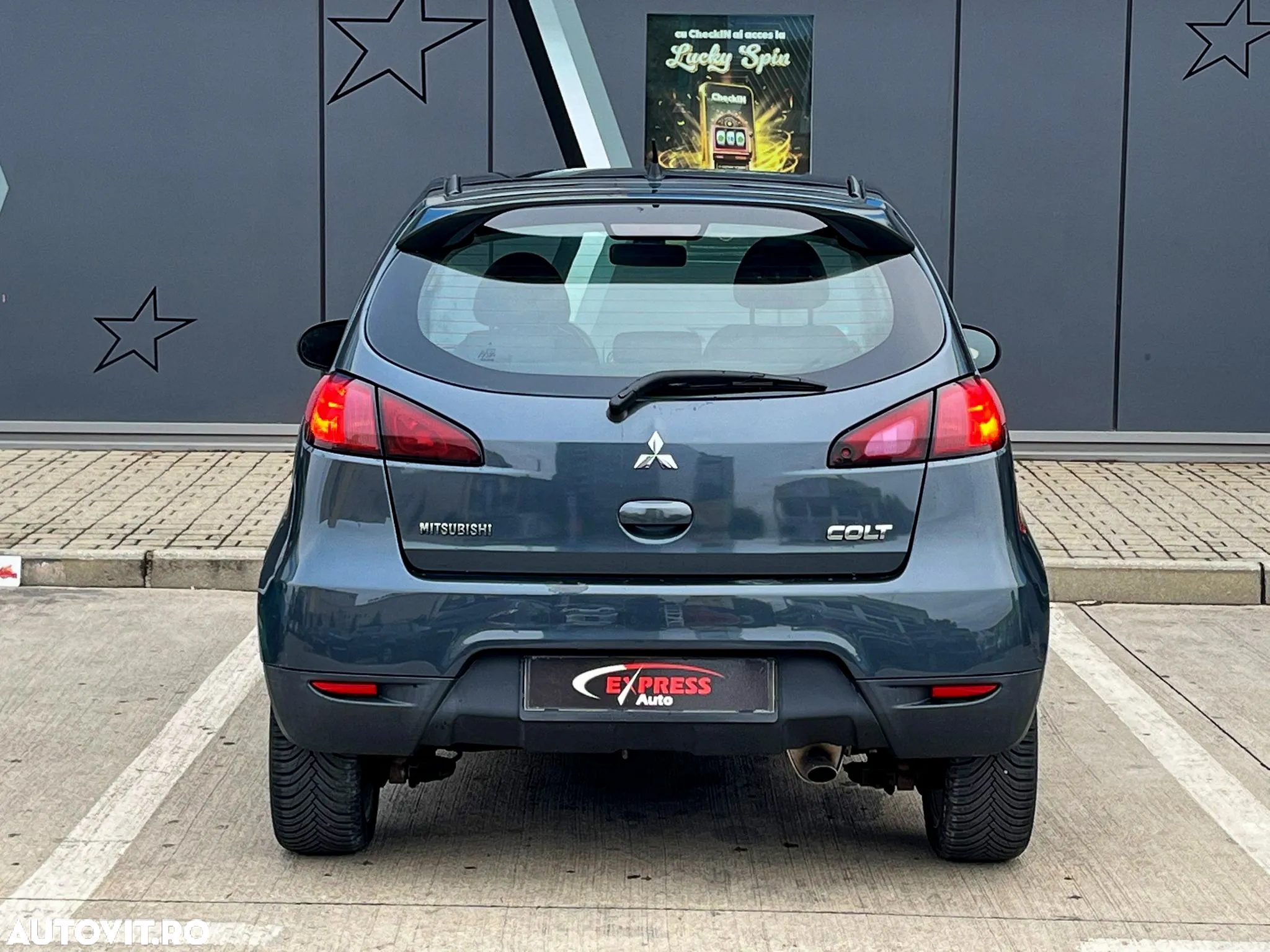 Mitsubishi Colt 1.3 Intense - 13