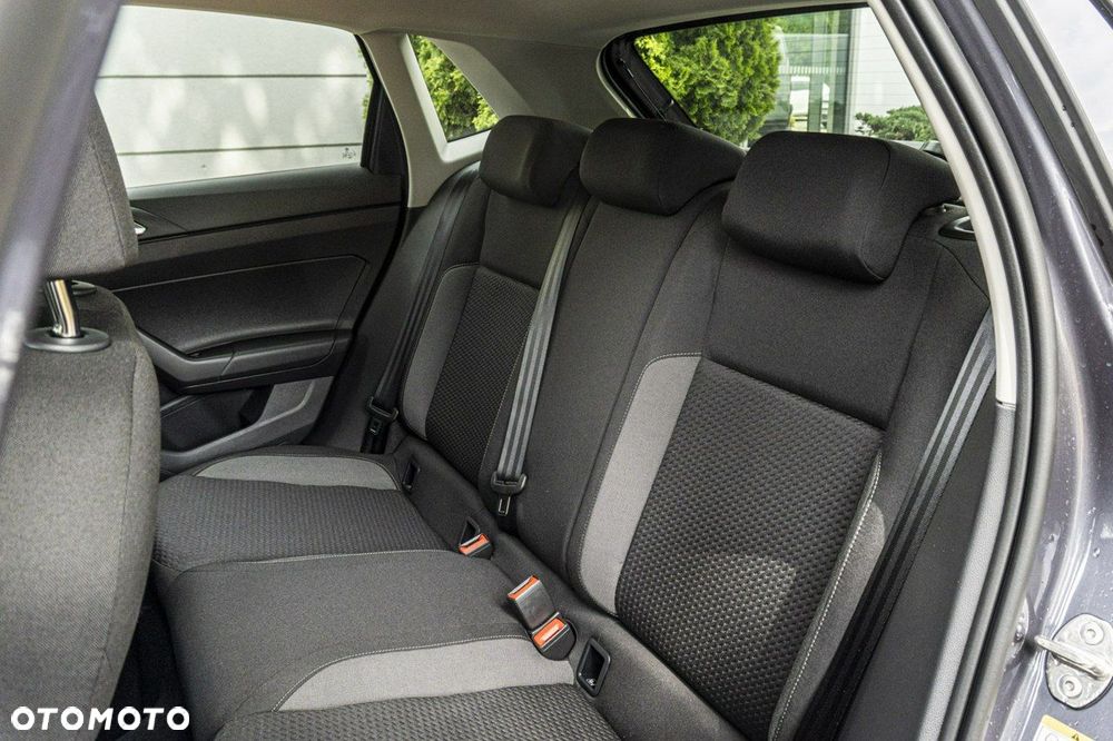 Volkswagen Polo - 24