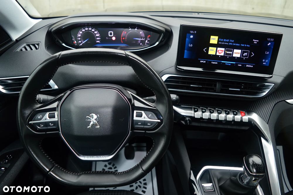 Peugeot 3008 - 16