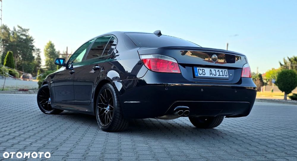 BMW Seria 5 530d Edition Sport - 14