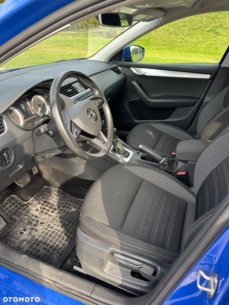 Skoda Octavia 2.0 TDI 4x4 DSG Ambition - 20