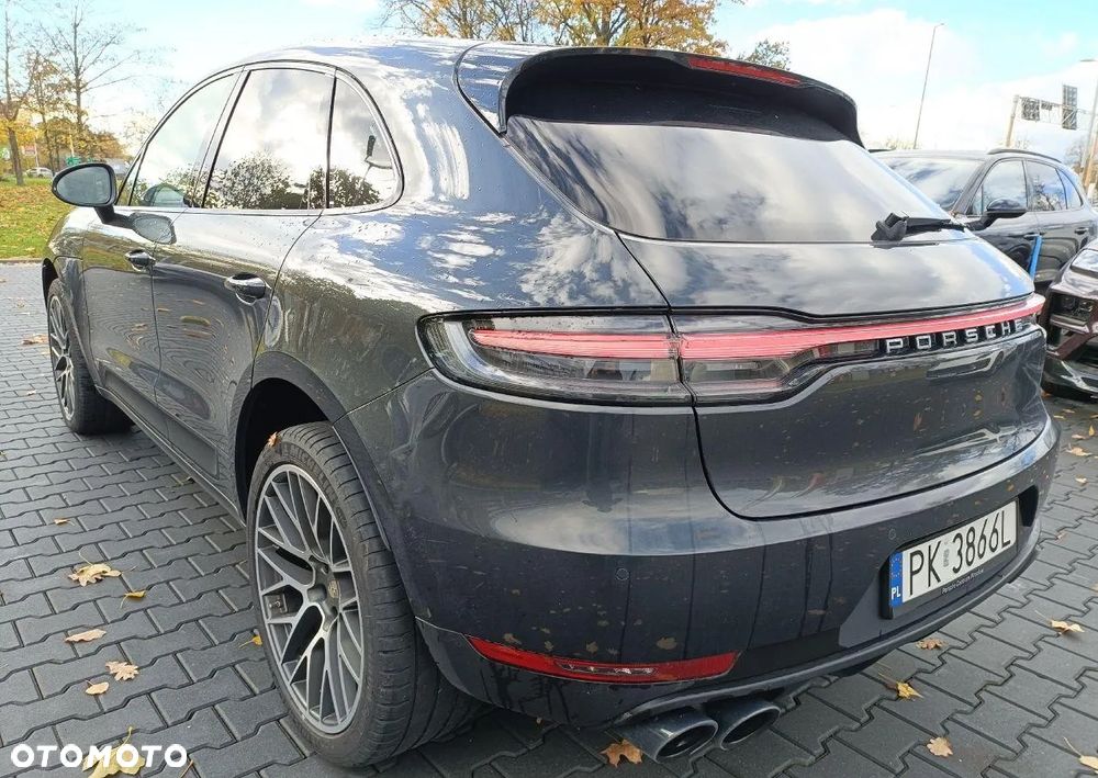 Porsche Macan - 2