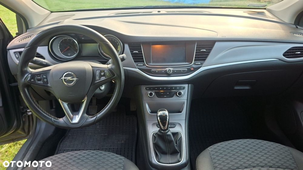 Opel Astra - 6