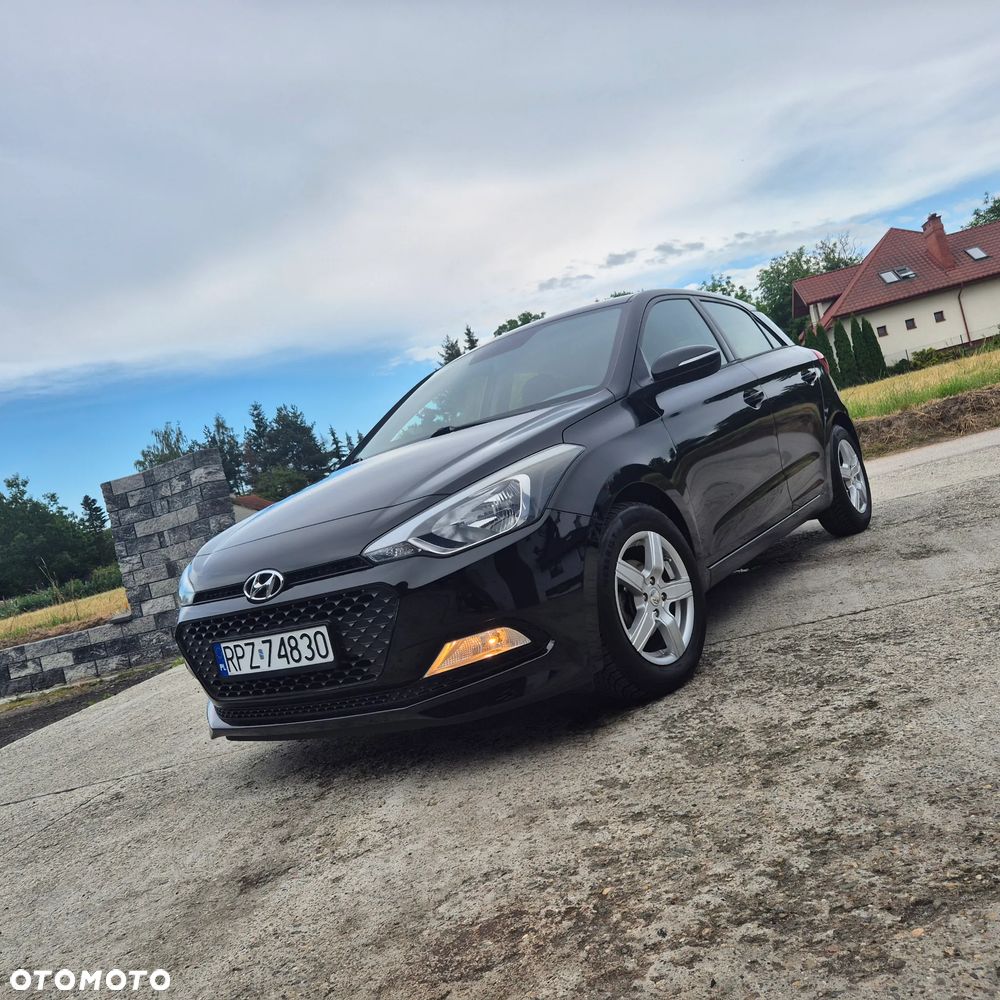 Hyundai i20 blue 1.2 Classic - 3