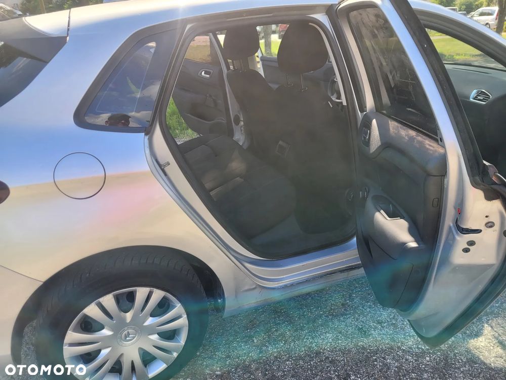 Citroën C4 HDi 90 Tendance - 26