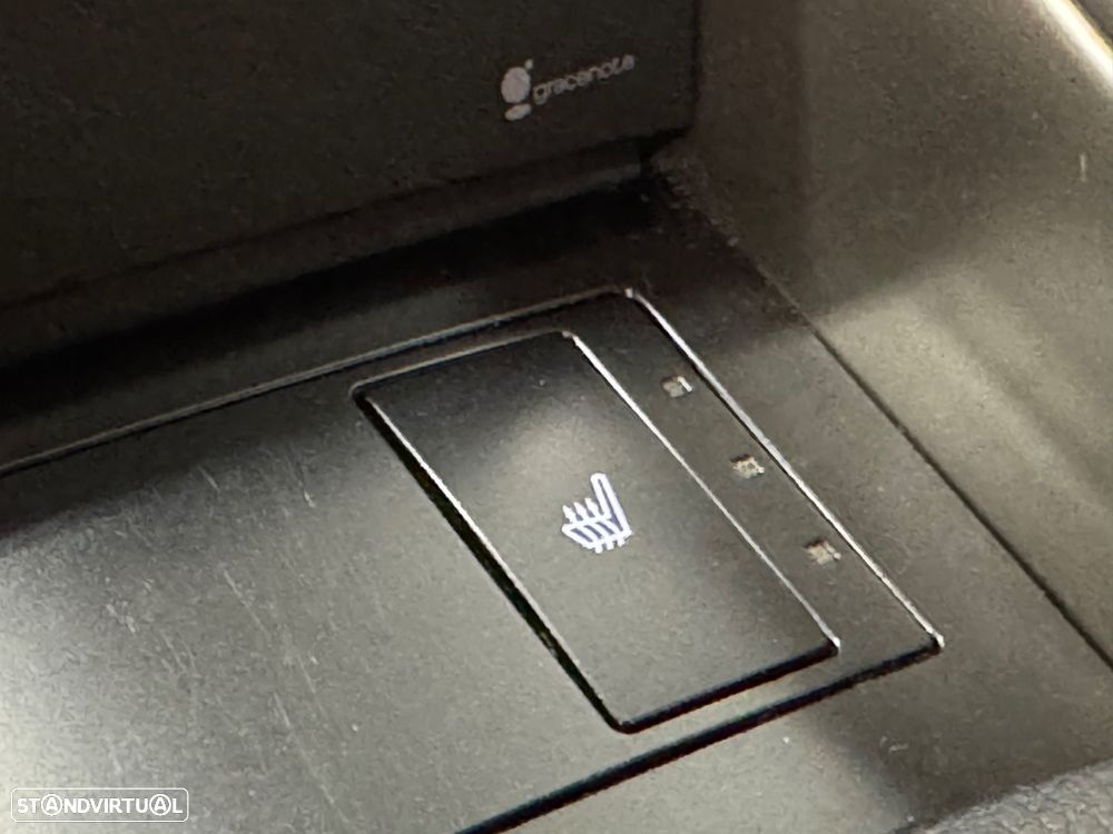 Lexus IS 300H Pack Executive+ - 27