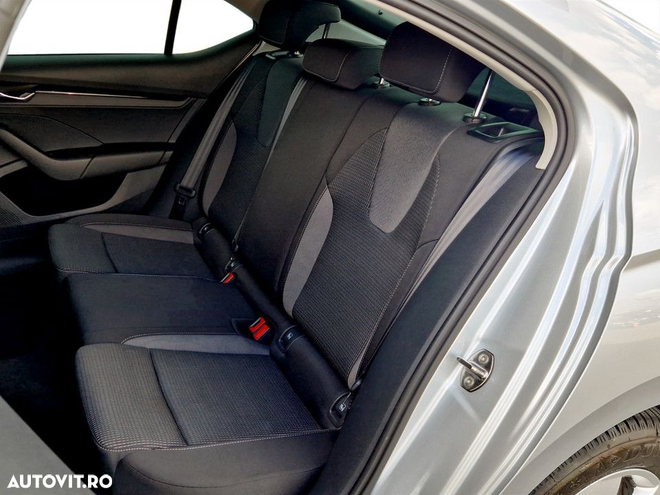 Skoda Octavia - 16