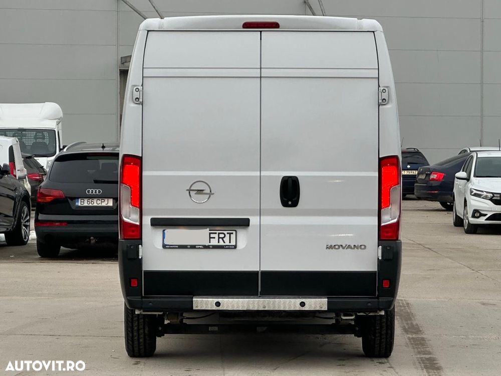 Opel Movanu - 4