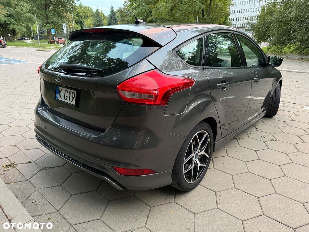 Ford Focus - 3