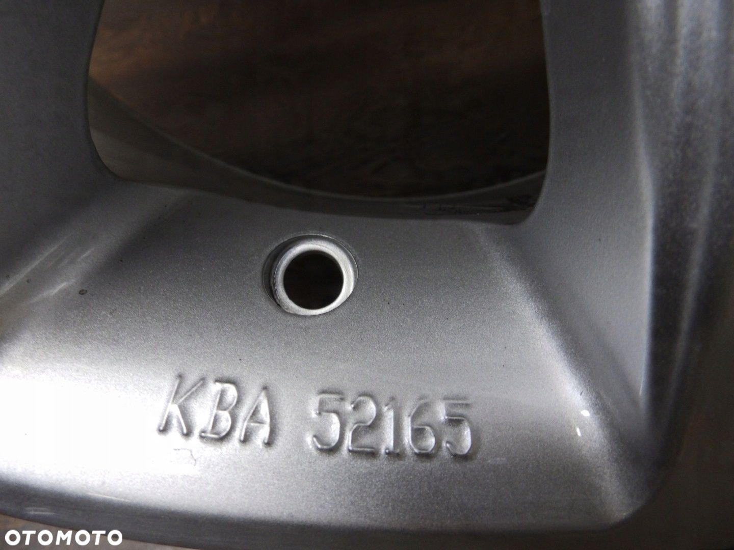 Felga OXXO 7.5Jx17H2 Et29 5x112 - 5