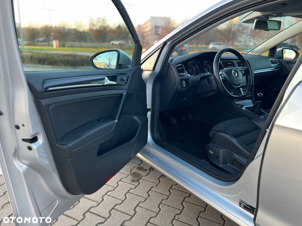 Volkswagen Golf Variant 2.0 TDI (BlueMotion Technology) Highline - 10