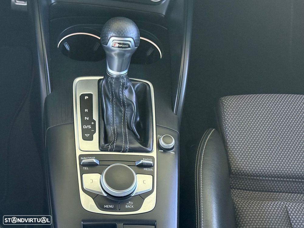 Audi A3 2.0 TDI S-line S tronic - 35