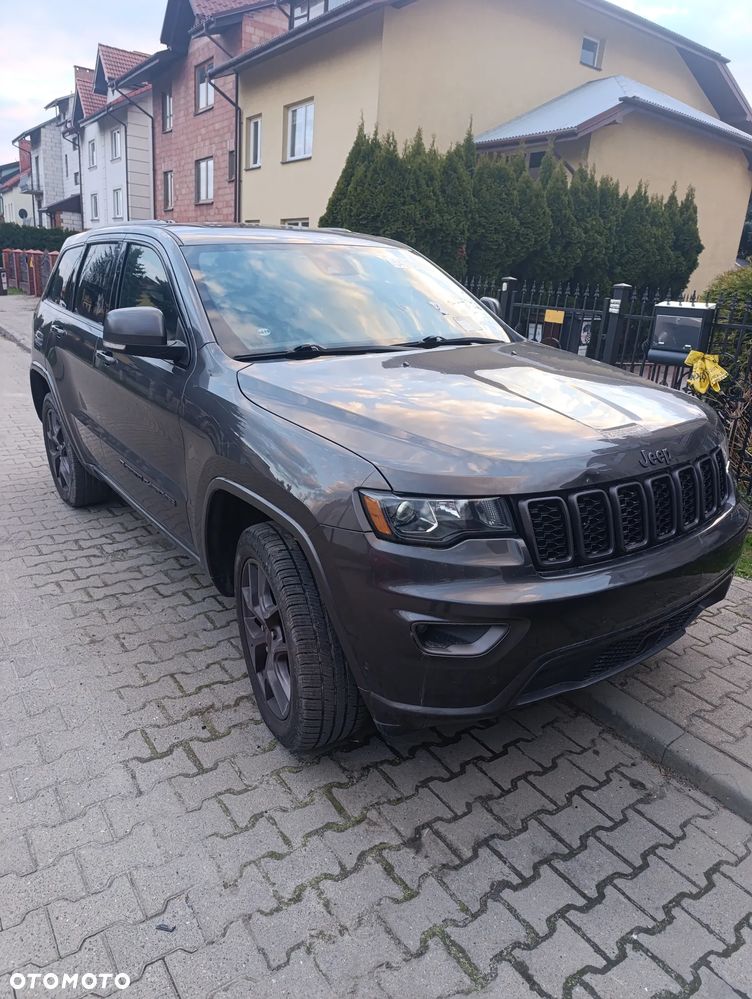Jeep Grand Cherokee - 4