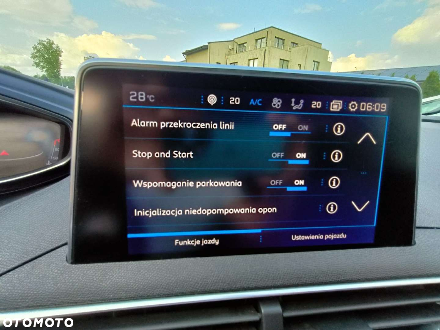 Peugeot 5008 - 12